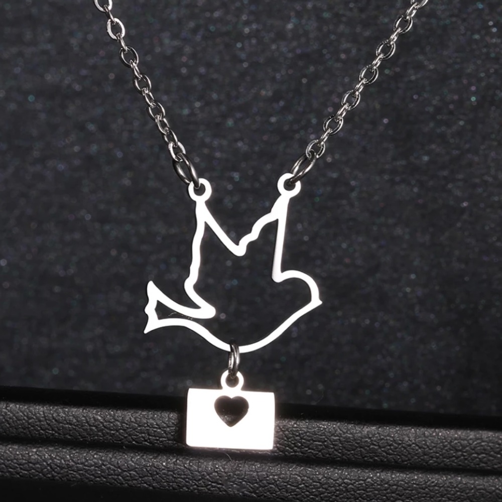 NEW Silver Flying Bird Necklace